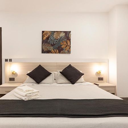 Charming,Comfortable And Centrally Located Group Accomodation Gzira Екстериор снимка