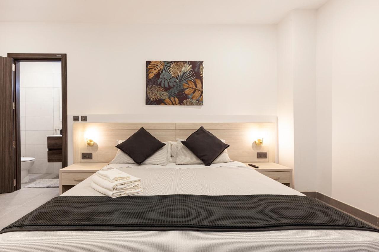 Charming,Comfortable And Centrally Located Group Accomodation Gzira Екстериор снимка