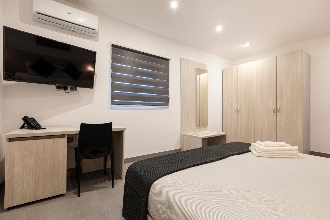 Charming,Comfortable And Centrally Located Group Accomodation Gzira Екстериор снимка