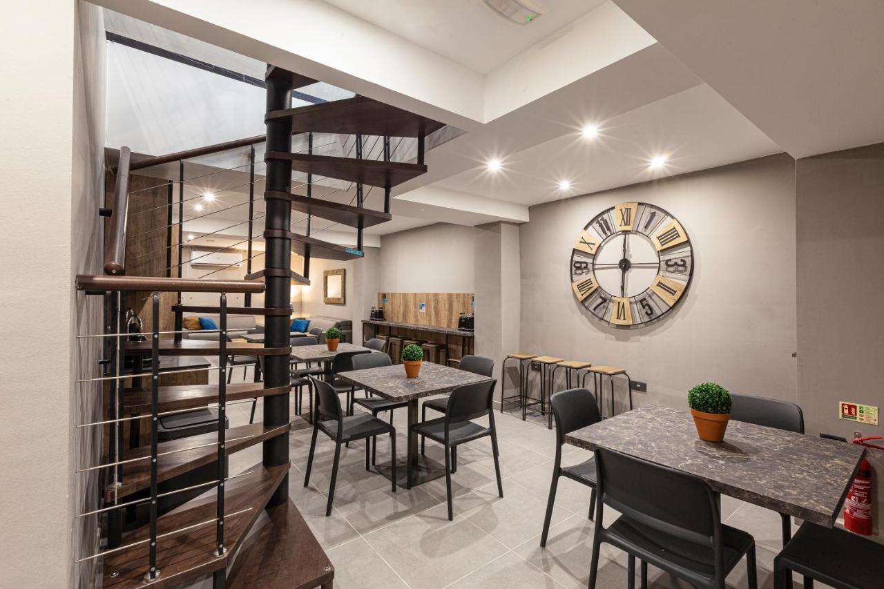 Charming,Comfortable And Centrally Located Group Accomodation Gzira Екстериор снимка