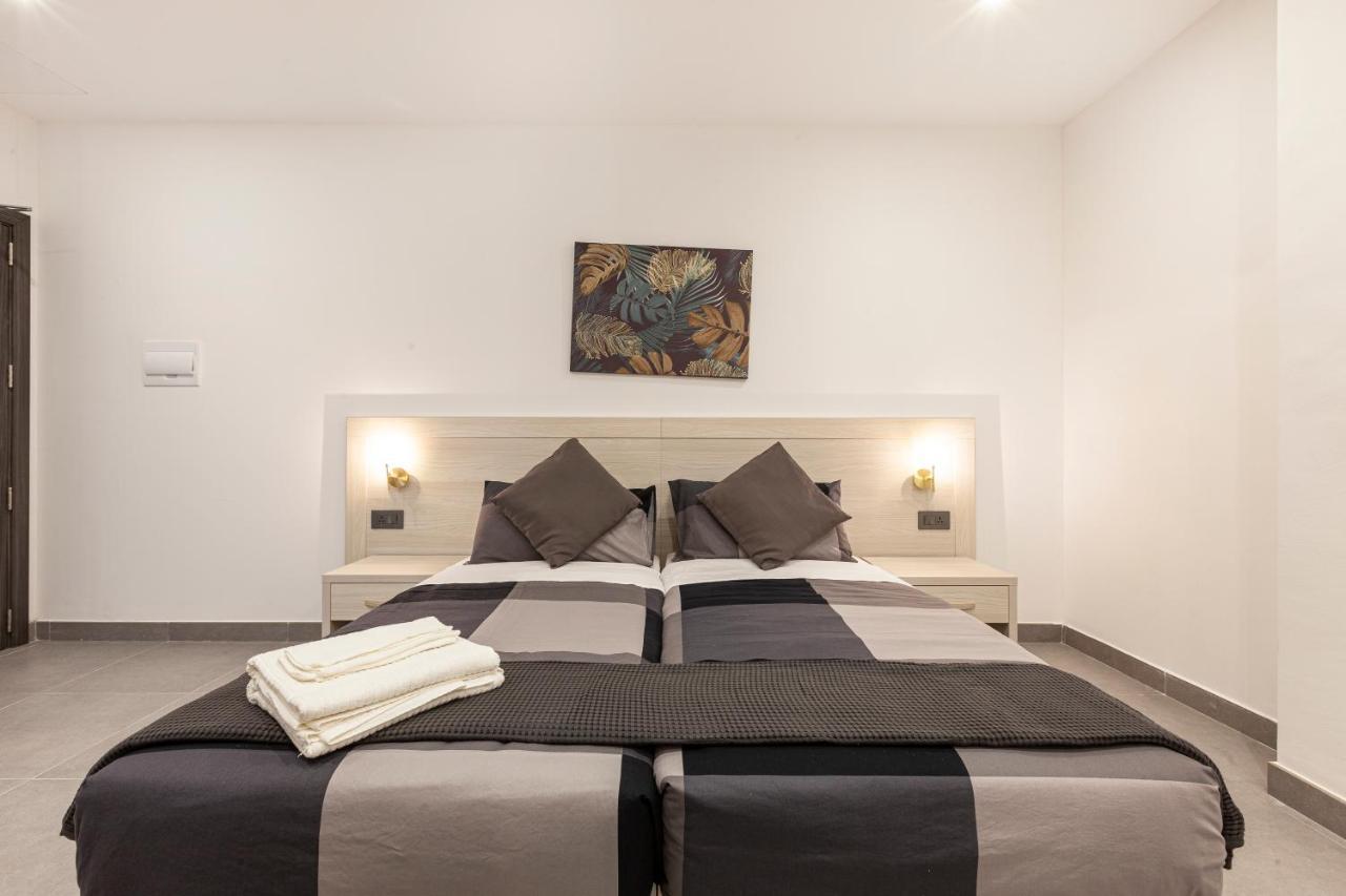 Charming,Comfortable And Centrally Located Group Accomodation Gzira Екстериор снимка